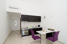 Ploce Apartmani-Luv