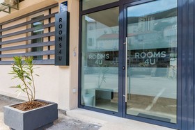 Rooms4U