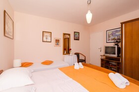 Rooms Jelka