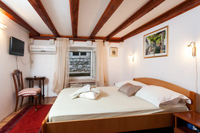 Rooms Vicelic Guest House