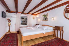 Rooms Vicelic Guest House