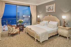 Royal Princess Hotel