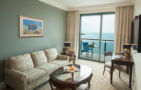 Royal Princess Hotel