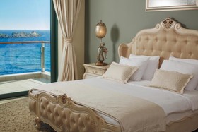 Royal Princess Hotel