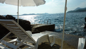 Sea & Stone Apartments