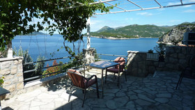 Sea & Stone Apartments