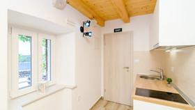 Shining Star Apartments