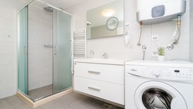 Shining Star Apartments