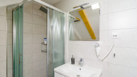 Shining Star Apartments