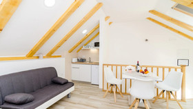 Shining Star Apartments