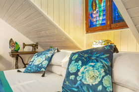 Star Rooms & Studios
