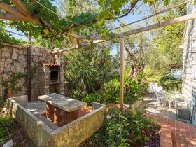 Summer House Silvija