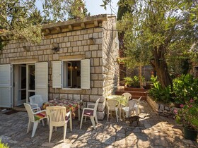 Summer House Silvija