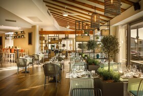 Valamar Argosy Hotel