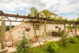 Villa Anica