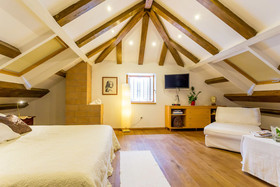 Villa Anica