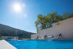 Villa Arion