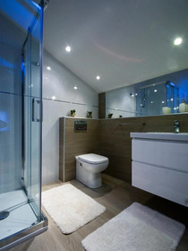 Villa King