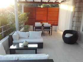 Villa King