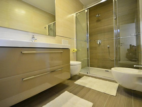 Villa King