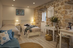 Villa Stayeva 11