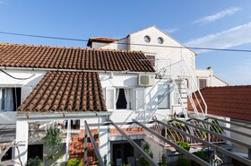 White Wave Guest House