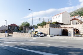 White Wave Guest House