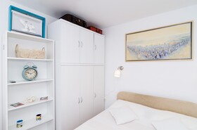 White Wave Guest House