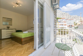 Apartments And Room Alen