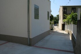Apartments Zdravko