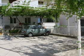 Apartments Zdravko