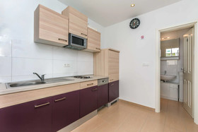 Apartments Road Star