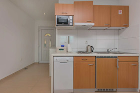 Apartments Road Star