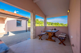 Holiday House Lucija