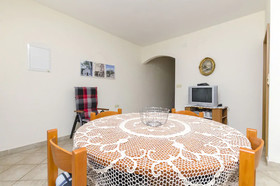 Apartments Davor