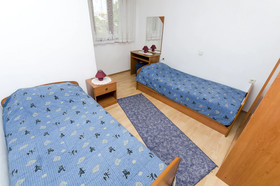 Apartments Davor