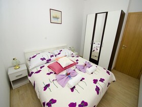 Apartments Vesela