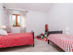 Villa More With Pool And Garden