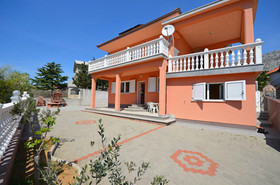 Apartments Martin