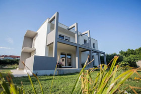 Apartments Enelani