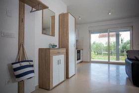 Apartments Enelani