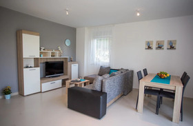 Apartments Enelani