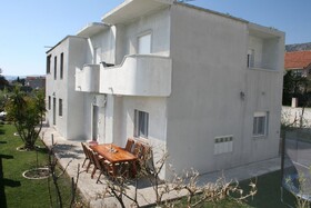 Apartments Ivica