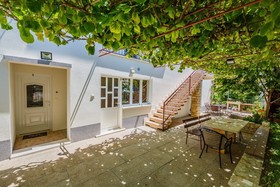 Apartments Konta