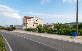 Apartments Livaja