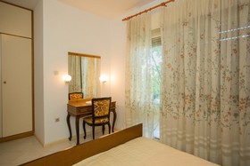 Apartments Loncar