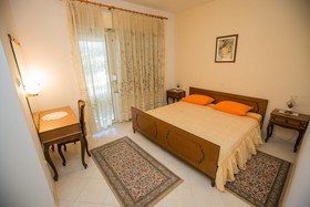 Apartments Loncar