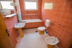 Apartments Loncar