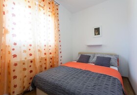 Apartments Zdene