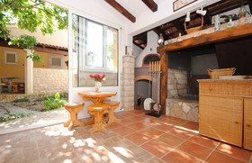 House Maria